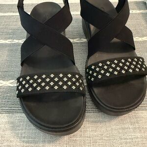 Skechers Black Arch Fit Crystal-Studded Cross-Strap Sandals